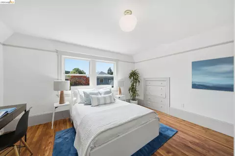 Bedroom - 2343 Roosevelt Ave, Berkeley, CA 94703 photo 4 of 6