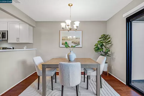Dining - 105 Compton Cir #A, San Ramon, CA 94583 photo 1 of 3
