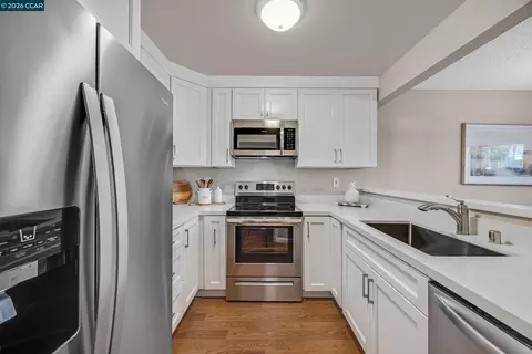 Kitchen - 105 Compton Cir #A, San Ramon, CA 94583 photo 5 of 7