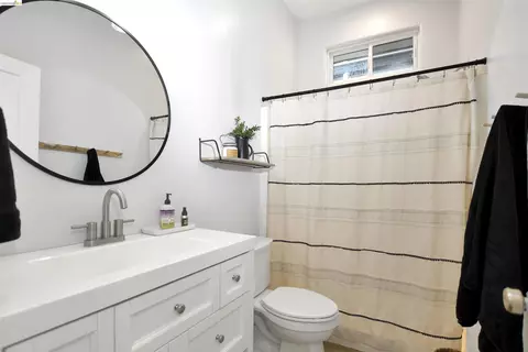 Bath - Undisclosed, Oakley, CA 94561 photo 5 of 5