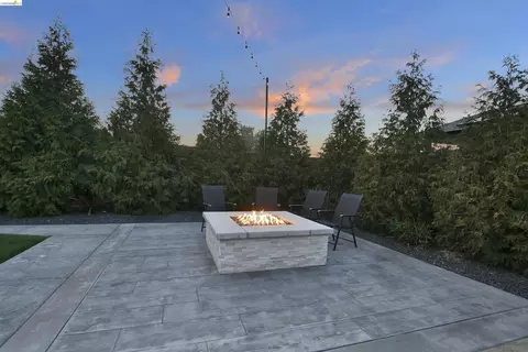 Exterior - Undisclosed, Oakley, CA 94561 photo 4 of 7