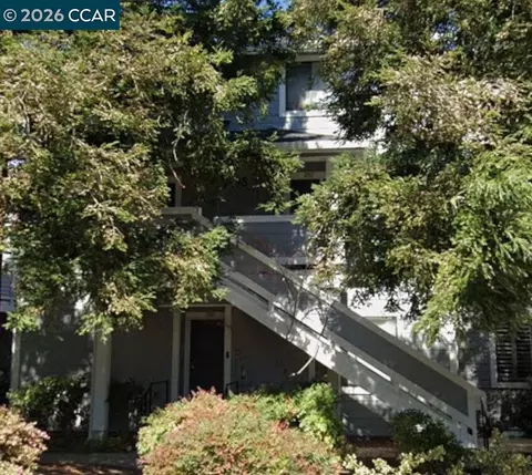 1298 Walden #200, Walnut Creek, CA 94597