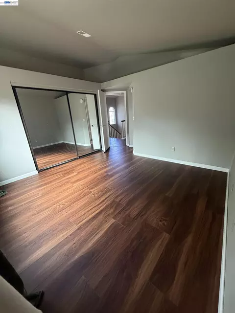 Bedroom - 446 Lighthouse Dr, Vallejo, CA 94590 photo 1 of 5