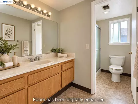Bath - 446 Lighthouse Dr, Vallejo, CA 94590 photo 1 of 4