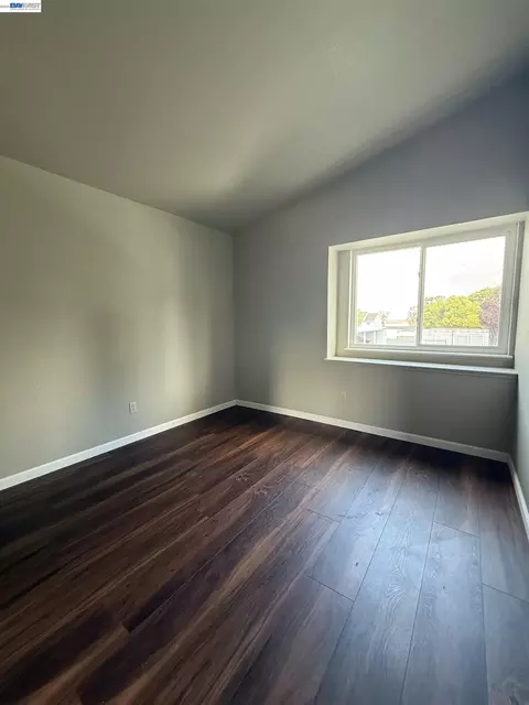 Bedroom - 446 Lighthouse Dr, Vallejo, CA 94590 photo 3 of 5