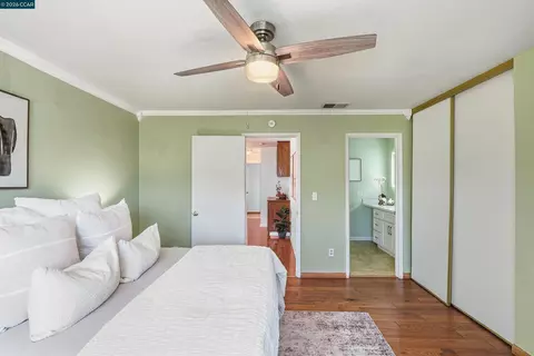 Bedroom - 142 Harris Cir, Bay Point, CA 94565 photo 3 of 4