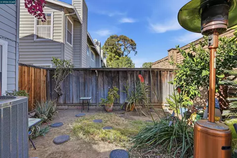 Exterior - 142 Harris Cir, Bay Point, CA 94565 photo 8 of 8