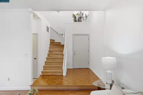 Entry Way - 142 Harris Cir, Bay Point, CA 94565 photo 1 of 6