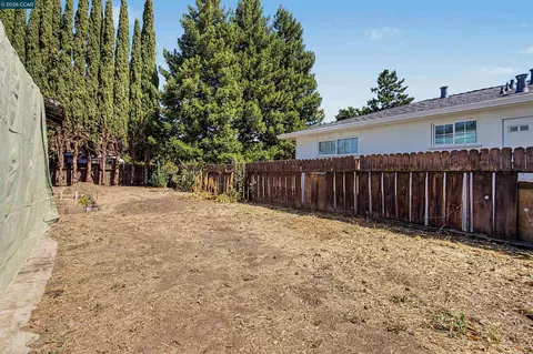 Exterior - 3865 Raap Ave, Martinez, CA 94553 photo 9 of 9