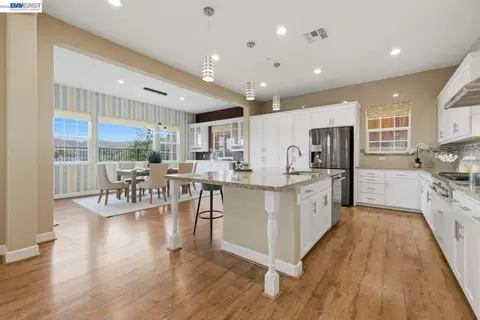 Kitchen - 3871 Highpointe Ct, Dublin, CA 94568 photo 1 of 6