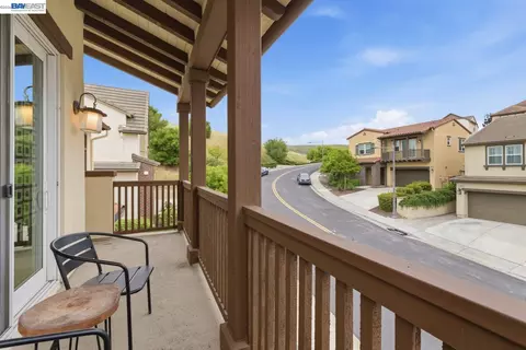 Exterior - 3871 Highpointe Ct, Dublin, CA 94568 photo 8 of 8