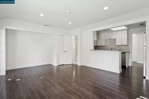 Living - 939 Mountain View Dr, Lafayette, CA 94549 photo 5 of 5