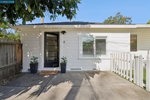 Exterior - 939 Mountain View Dr, Lafayette, CA 94549 photo 2 of 4