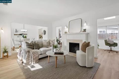 Living - 939 Mountain View Dr, Lafayette, CA 94549 photo 1 of 5