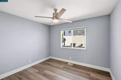 Bedroom - 240 Power Dr, Vallejo, CA 94589 photo 2 of 7