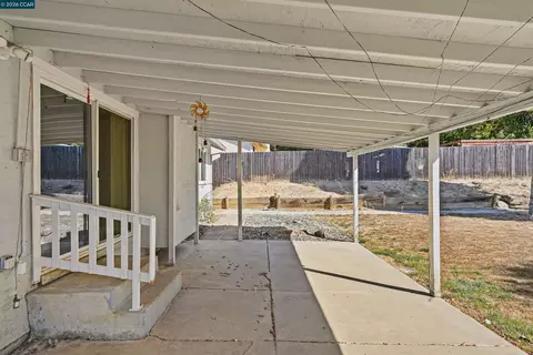 Exterior - 240 Power Dr, Vallejo, CA 94589 photo 6 of 9