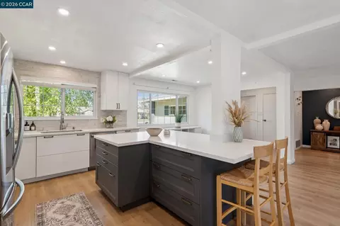 Kitchen - 837 Tully Way, Concord, CA 94518 photo 4 of 7