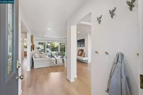 Entry Way - 837 Tully Way, Concord, CA 94518 photo 1 of 1