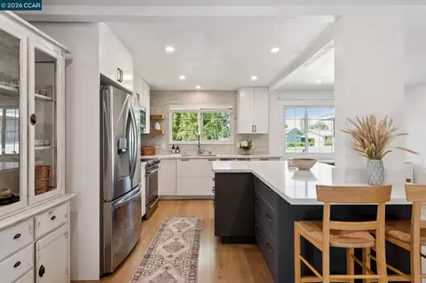 Kitchen - 837 Tully Way, Concord, CA 94518 photo 6 of 7