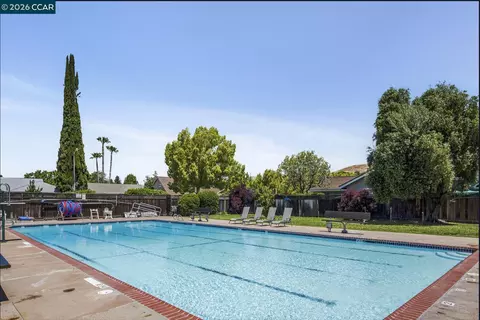 Exterior - 837 Tully Way, Concord, CA 94518 photo 15 of 16