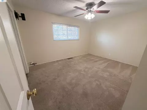 Bedroom - 312 Robert Way, Livermore, CA 94550 photo 2 of 3