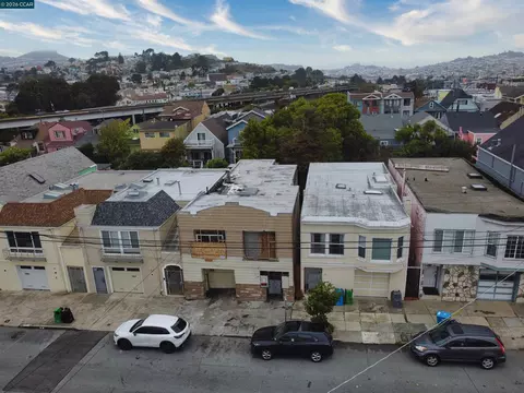 View/Area - 70 Liebig St, San Francisco, CA 94112 photo 3 of 7