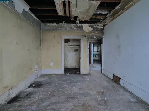 Other - 70 Liebig St, San Francisco, CA 94112 photo 5 of 11
