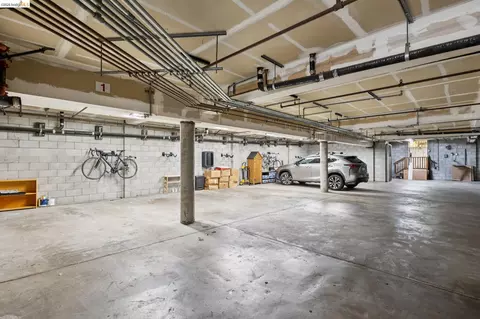 Exterior - 3113 Shattuck Ave #5, Berkeley, CA 94705 photo 1 of 3