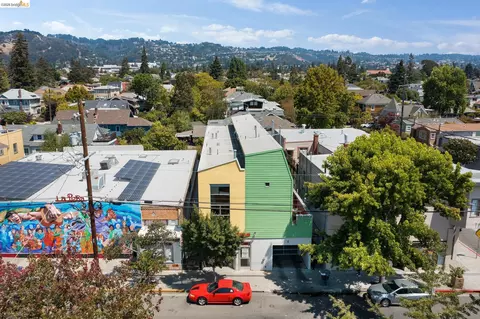 View/Area - 3113 Shattuck Ave #5, Berkeley, CA 94705 photo 1 of 3