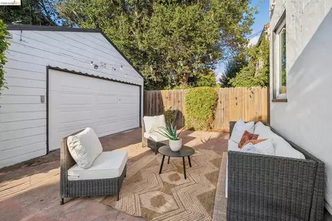 Exterior - 934 Estudillo Ave, San Leandro, CA 94577 photo 5 of 25