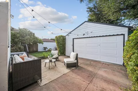 Exterior - 934 Estudillo Ave, San Leandro, CA 94577 photo 7 of 25
