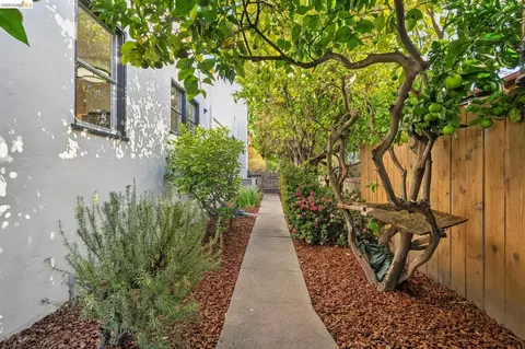 Exterior - 934 Estudillo Ave, San Leandro, CA 94577 photo 14 of 25