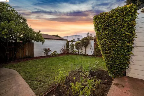 Exterior - 934 Estudillo Ave, San Leandro, CA 94577 photo 20 of 25