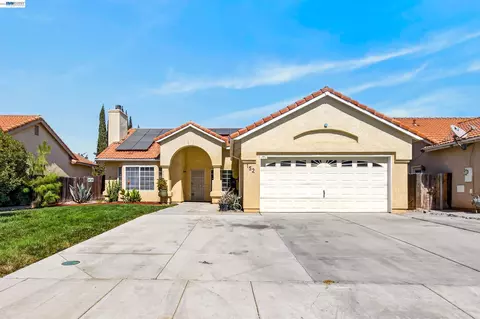 152 Chardonnay St, Los Banos, CA 93635