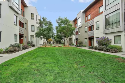Exterior - 105 Zephyr, Oakland, CA 94607 photo 5 of 6