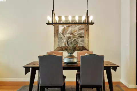 Dining - 105 Zephyr, Oakland, CA 94607 photo 3 of 5