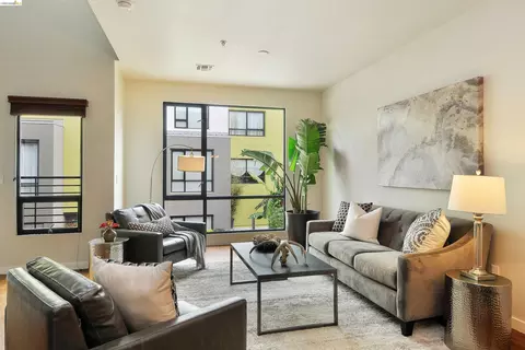 Living - 105 Zephyr, Oakland, CA 94607 photo 1 of 2