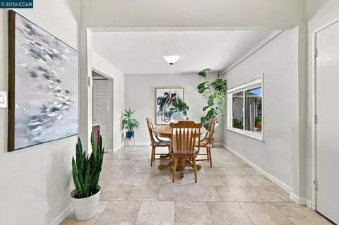Dining - 1211 Orange St, Concord, CA 94518 photo 1 of 2