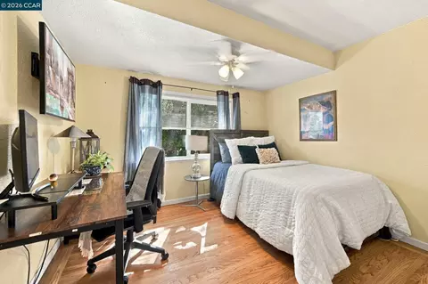 Bedroom - 1211 Orange St, Concord, CA 94518 photo 1 of 3
