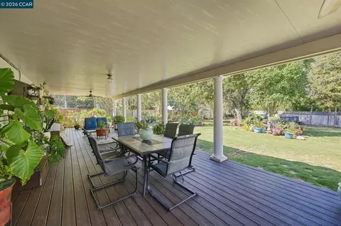 Exterior - 1211 Orange St, Concord, CA 94518 photo 3 of 13