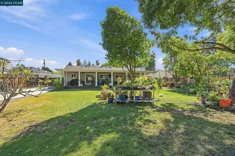 Exterior - 1211 Orange St, Concord, CA 94518 photo 11 of 13