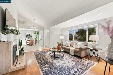 Living - 1211 Orange St, Concord, CA 94518 photo 1 of 1