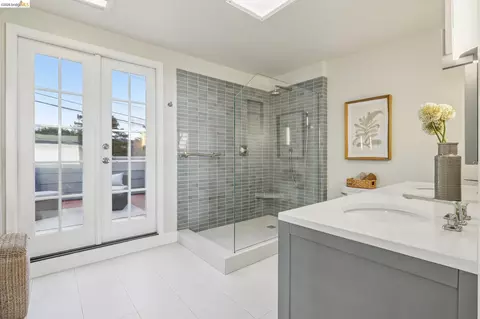 Bath - 36 Kensington Ct, Kensington, CA 94707 photo 1 of 8
