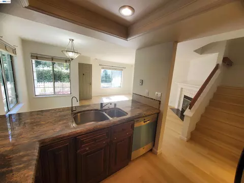 Kitchen - 7432 Oxford Cir, Dublin, CA 94568 photo 2 of 3
