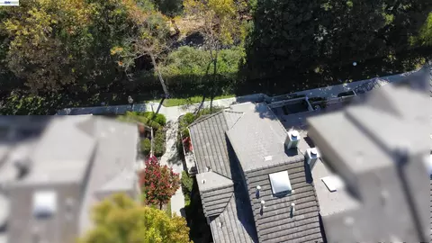 View/Area - 7432 Oxford Cir, Dublin, CA 94568 photo 1 of 3