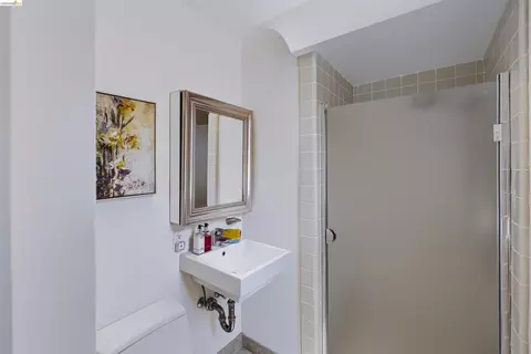Bath - Undisclosed, Monterey, CA 93940 photo 4 of 7