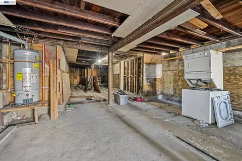 Other - 1717 9th St, Oakland, CA 94607 photo 2 of 4