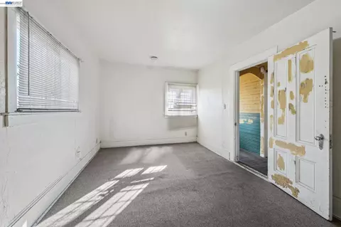 Bedroom - 1717 9th St, Oakland, CA 94607 photo 6 of 6