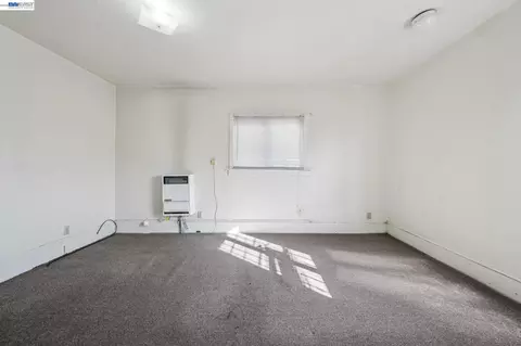 Bedroom - 1717 9th St, Oakland, CA 94607 photo 4 of 6