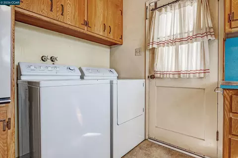 Other - 557 Summit Dr, Pinole, CA 94564 photo 3 of 4